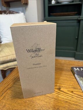Willow Tree Beige Kraft Box with Black Print